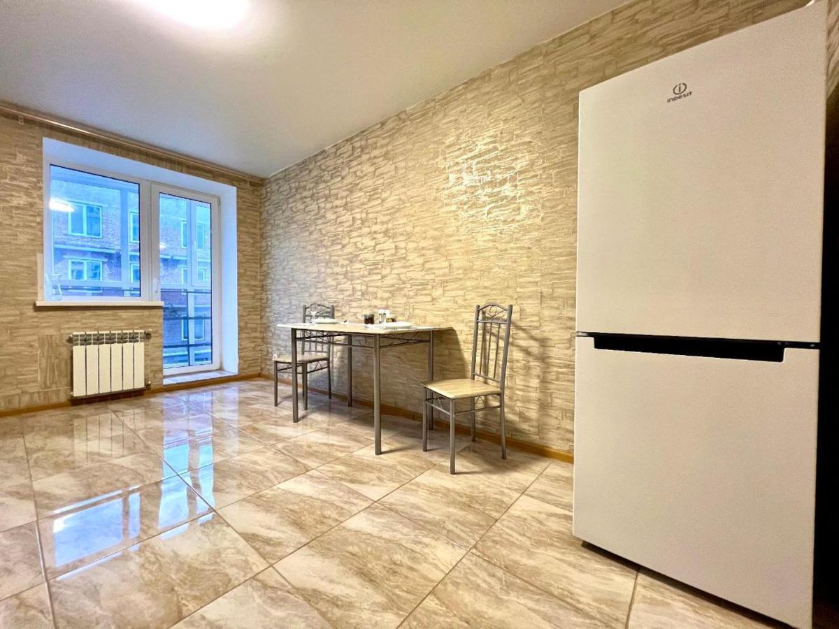 Apartpoltava Простора Однокімнатна Квартира В Новобудові, Корпусний Парк ภายนอก รูปภาพ